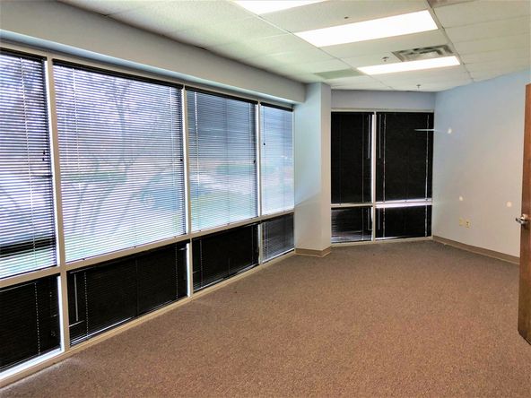 Building 5: 4435 Aicholtz Rd, Cincinnati, OH 45245